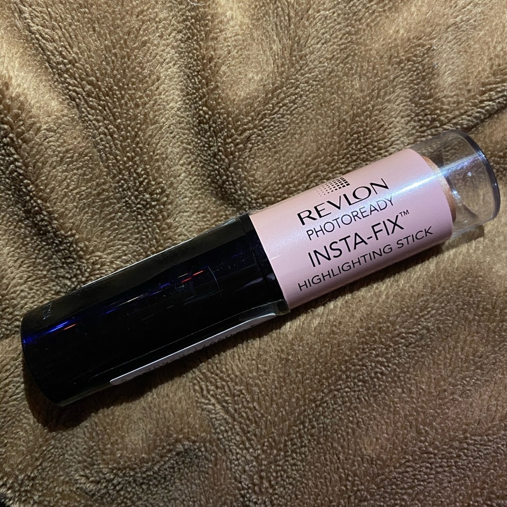 Nip gold light revlon insta fix highlighter stick